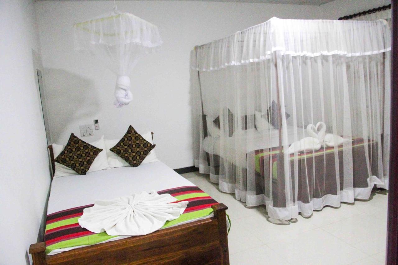 Sigiriya Mana B&B Экстерьер фото